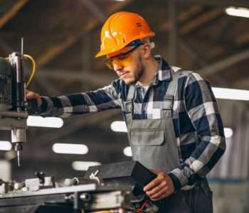 Reparo de equipamentos na indústria